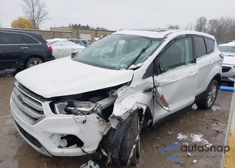 2017 Ford Escape Se from USA, damaged, VIN 1FMCU9G97HUB67157